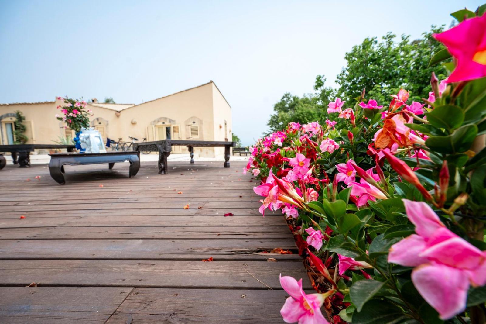 Terre Di Vendicari Pension Noto Buitenkant foto